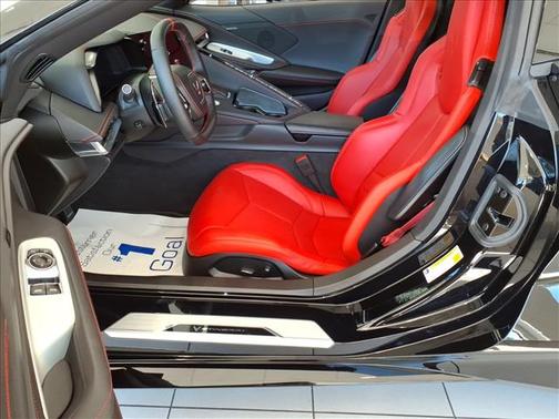 2025 Chevrolet Corvette Stingray w/1LT