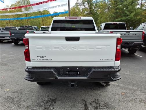 2025 Chevrolet Silverado 2500 Custom