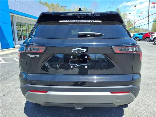 Mosaic Black Metallic 2026 Chevrolet Equinox LT