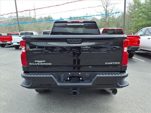 2026 Chevrolet Silverado 2500 Custom