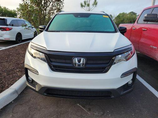 Platinum White Pearl 2022 Honda Pilot AWD Sport