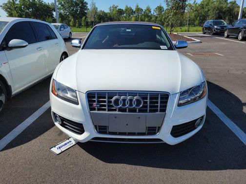 IBIS WHITE/BLACK ROOF [WHITE] 2011 Audi S5 3.0 Premium Plus