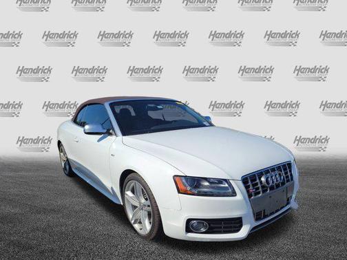 IBIS WHITE/BLACK ROOF [WHITE] 2011 Audi S5 3.0 Premium Plus
