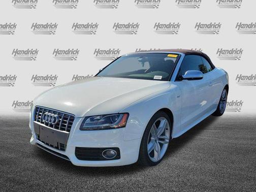 IBIS WHITE/BLACK ROOF [WHITE] 2011 Audi S5 3.0 Premium Plus