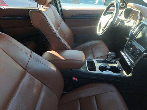 2017 Jeep Grand Cherokee Summit