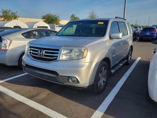 Alabaster Silver Metallic 2015 Honda Pilot Touring
