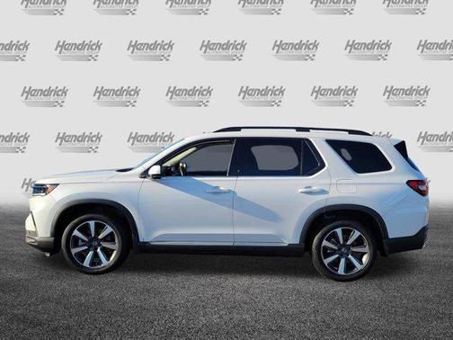 Platinum White Pearl 2025 Honda Pilot Elite