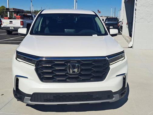 2023 Honda Pilot 2WD EX-L 8 Passenger