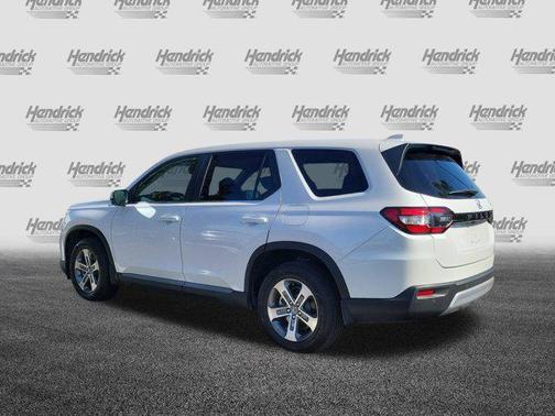 2023 Honda Pilot 2WD EX-L 8 Passenger