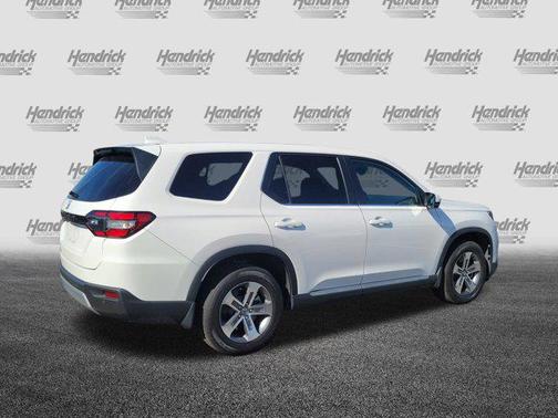 2023 Honda Pilot 2WD EX-L 8 Passenger