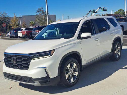2023 Honda Pilot 2WD EX-L 8 Passenger