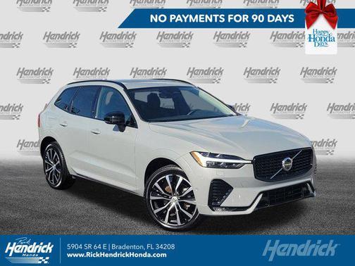 2025 Volvo XC60 B5 Plus