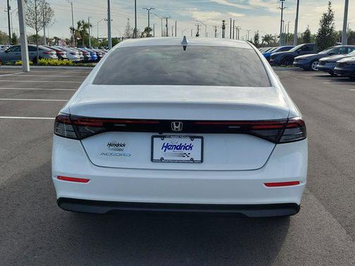 2026 Honda Accord LX 1.5T