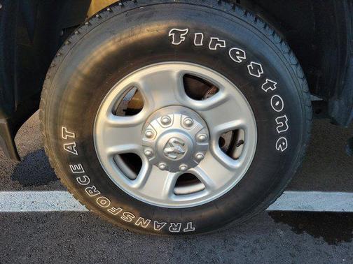 2022 RAM 2500 Tradesman Regular Cab 4x4 8' Box