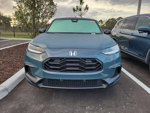 2025 Honda HR-V 2WD Sport