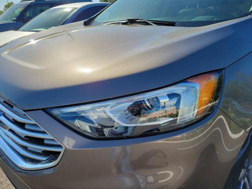 STONE GRAY METALLIC 2019 Ford Edge SEL