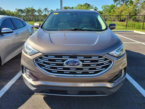 STONE GRAY METALLIC 2019 Ford Edge SEL