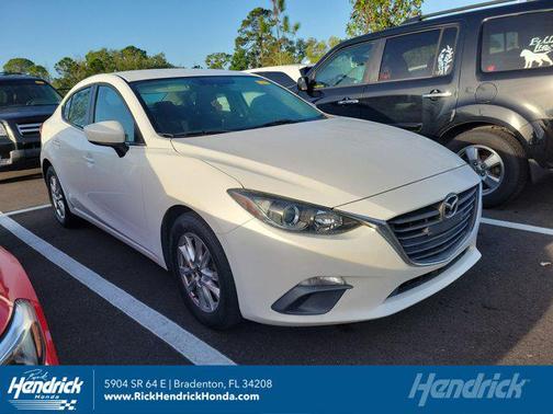 2016 Mazda Mazda3 i Sport