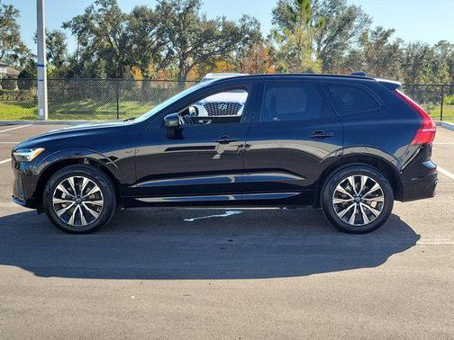 2025 Volvo XC60 B5 Plus