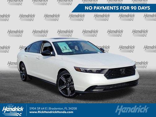 Platinum White Pearl 2026 Honda Accord SE