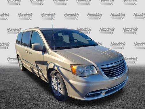 2014 Chrysler Town & Country Touring