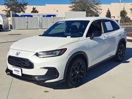 2023 Honda HR-V 2WD Sport