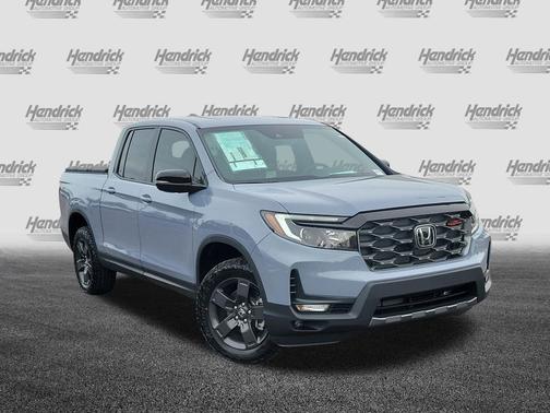 Sonic Gray Pearl 2026 Honda Ridgeline TrailSport