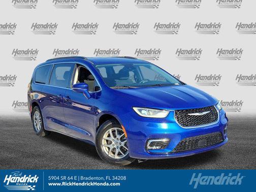 Ocean Blue Metallic 2021 Chrysler Pacifica Touring