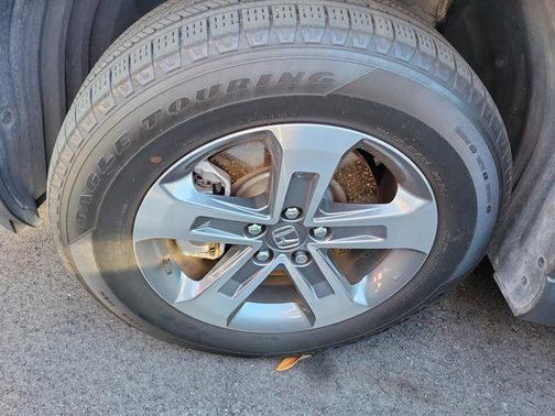 Modern Steel Metallic 2024 Honda Pilot EX-L