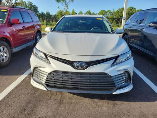 Ice Edge 2024 Toyota Camry LE