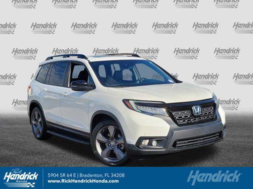 White Diamond Pearl 2019 Honda Passport Touring