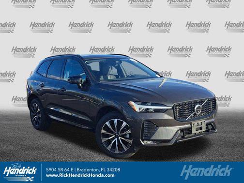 2025 Volvo XC60 B5 Plus