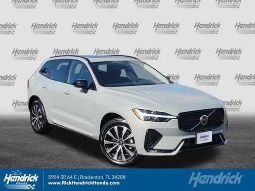 2025 Volvo XC60 B5 Plus