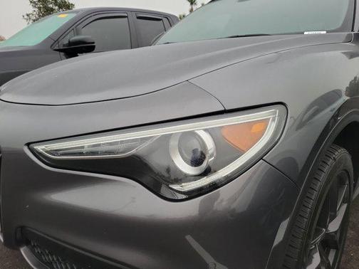 2020 Alfa Romeo Stelvio Base