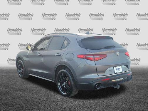 2020 Alfa Romeo Stelvio Base