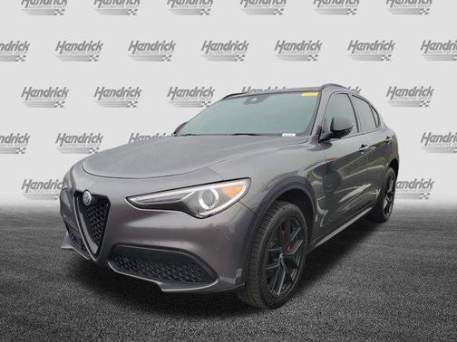 2020 Alfa Romeo Stelvio Base