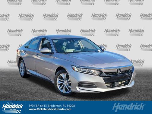Lunar Silver Metallic 2018 Honda Accord LX