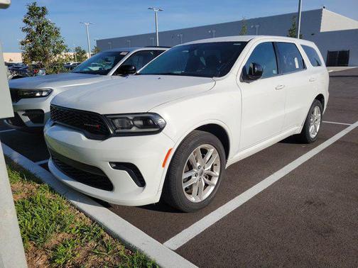 White Knuckle Clearcoat 2023 Dodge Durango GT RWD