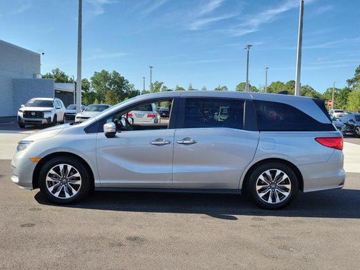 Lunar Silver Metallic 2021 Honda Odyssey EX-L