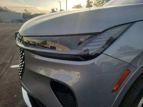 2025 Lincoln Nautilus Reserve