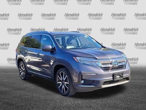 2022 Honda Pilot Touring 8-Passenger