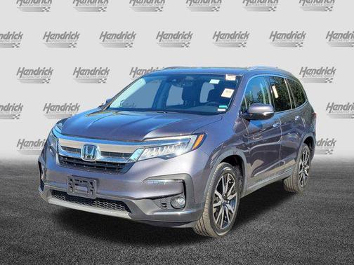 2022 Honda Pilot Touring 8-Passenger