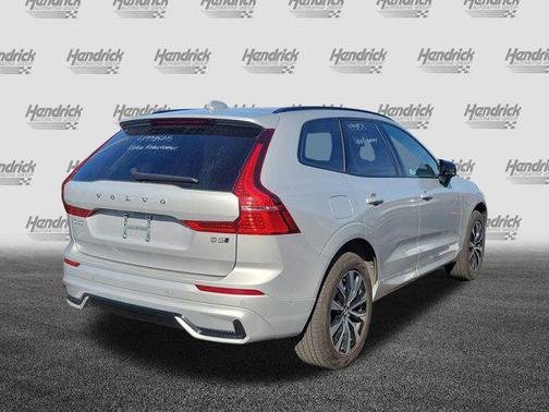 2025 Volvo XC60 B5 Plus