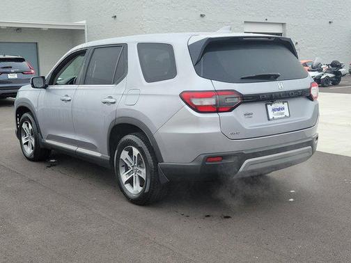 2023 Honda Pilot AWD EX-L 7 Passenger