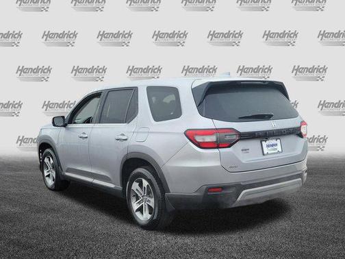 2023 Honda Pilot AWD EX-L 7 Passenger