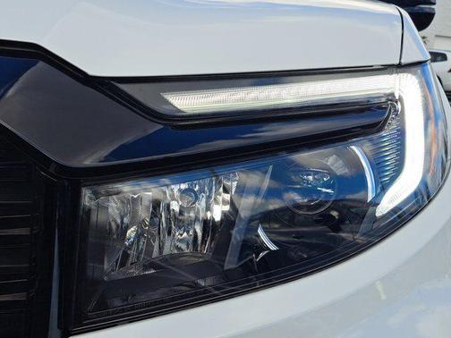 2023 Honda Ridgeline Black