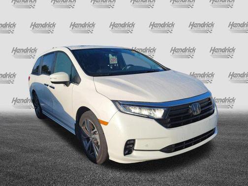 Platinum White Pearl 2024 Honda Odyssey Touring