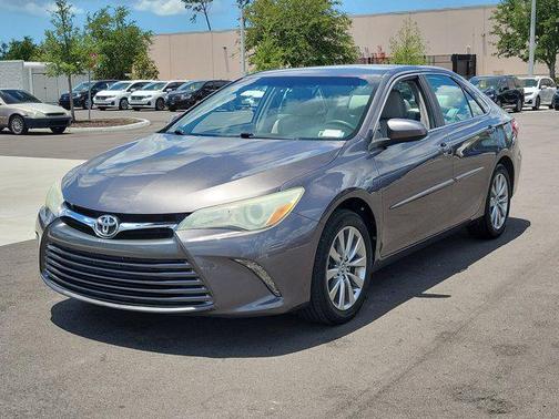 Predawn Gray Mica 2016 Toyota Camry XLE