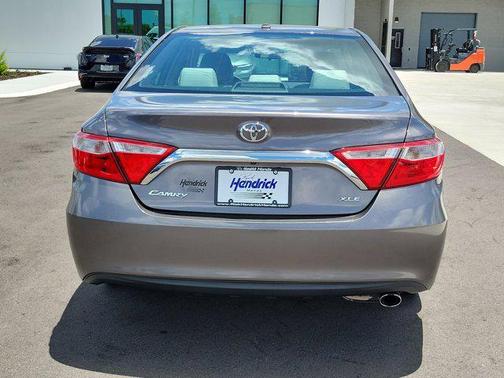 Predawn Gray Mica 2016 Toyota Camry XLE