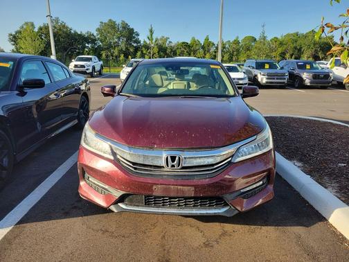 BASQUE RED PEARL II [RED] 2016 Honda Accord Touring